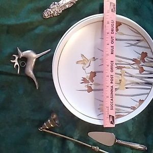⁉️⚠️. 🆘   🫣HUMMINGBIRD Plate 1987  10 1/2"